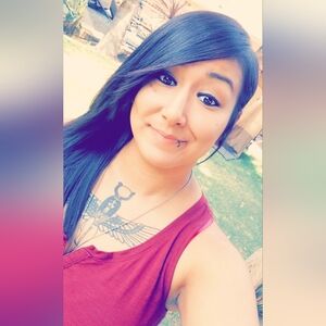 Meet your Posher, Raquel